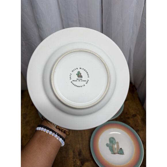 5 MEIWA Southwest CACTUS Green/Orange DESERT SCENE 8" SIDE SALAD PLATES Set Rare - Picture 3 of 7